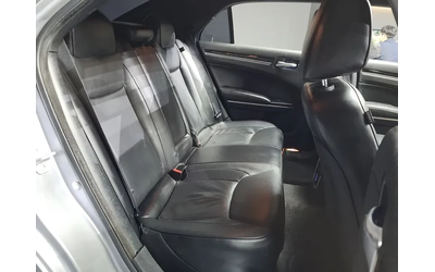 Chrysler 300c 3.6 - автомобили, коли, обяви за нови и употребявани 11