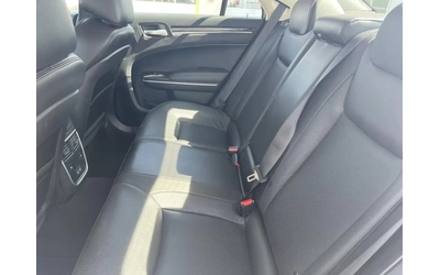 Chrysler 300 Touring-L All-Wheel Drive* * - автомобили, коли, обяви за нови и употребявани 12