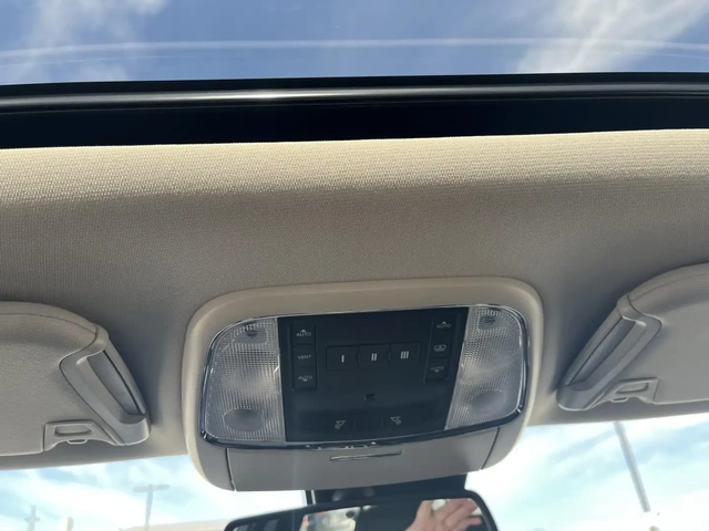 Chrysler 300 Touring-L All-Wheel Drive* * - автомобили, коли, обяви за нови и употребявани 14
