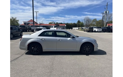 Chrysler 300 Touring-L All-Wheel Drive* * - автомобили, коли, обяви за нови и употребявани 6
