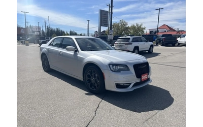 Chrysler 300 Touring-L All-Wheel Drive* * - автомобили, коли, обяви за нови и употребявани 7