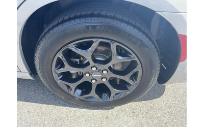 Chrysler 300 Touring-L All-Wheel Drive* * - автомобили, коли, обяви за нови и употребявани 9