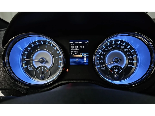 Chrysler 300c 3.6 V6/ОБДУХВАНЕ/ЩОРА/ 64 934 km! - автомобили, коли, обяви за нови и употребявани 6