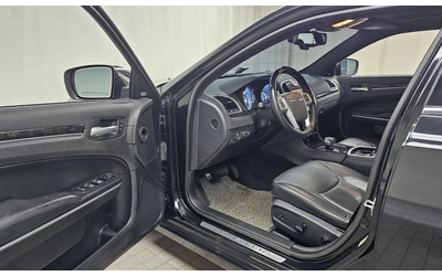 Chrysler 300c 3.6 V6/ОБДУХВАНЕ/ЩОРА/ 64 934 km! - автомобили, коли, обяви за нови и употребявани 8