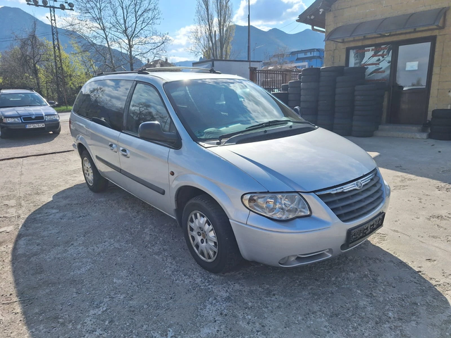 Chrysler Gr.voyager 2.8 crdi - автомобили, коли, обяви за нови и употребявани 1