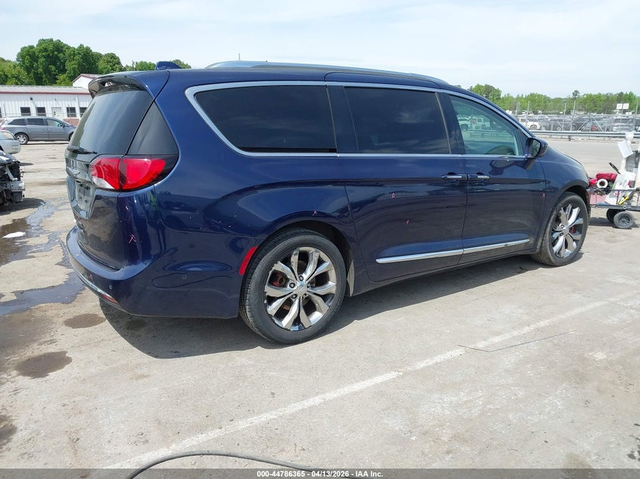 Chrysler Pacifica 3.6L V-6 DOHC, VVT, 287HP Front Wheel Drive - автомобили, коли, обяви за нови и употребявани 3