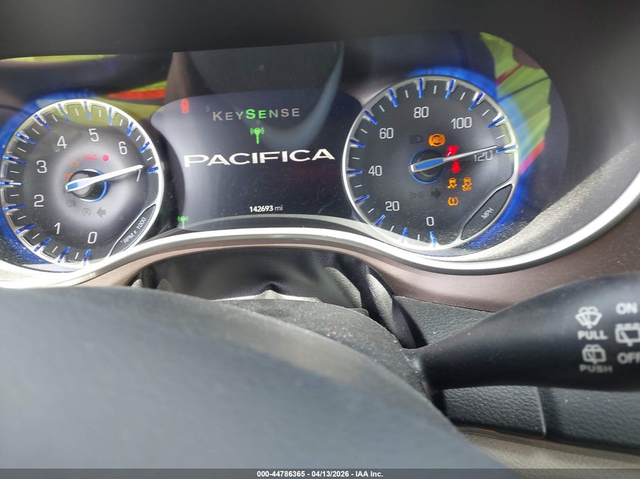 Chrysler Pacifica 3.6L V-6 DOHC, VVT, 287HP Front Wheel Drive - автомобили, коли, обяви за нови и употребявани 6