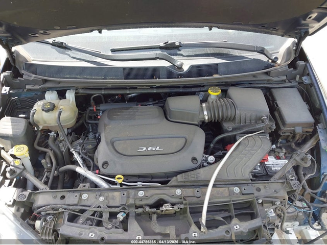 Chrysler Pacifica 3.6L V-6 DOHC, VVT, 287HP Front Wheel Drive - автомобили, коли, обяви за нови и употребявани 9