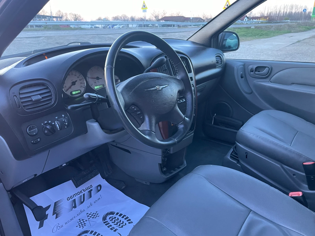 Chrysler Voyager 2.8GRDI-AVTOMAT-6+ 1-ITALIA - автомобили, коли, обяви за нови и употребявани 13