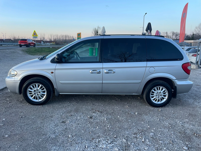 Chrysler Voyager 2.8GRDI-AVTOMAT-6+ 1-ITALIA - автомобили, коли, обяви за нови и употребявани 14