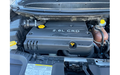 Chrysler Voyager 2.8GRDI-AVTOMAT-6+ 1-ITALIA - автомобили, коли, обяви за нови и употребявани 15