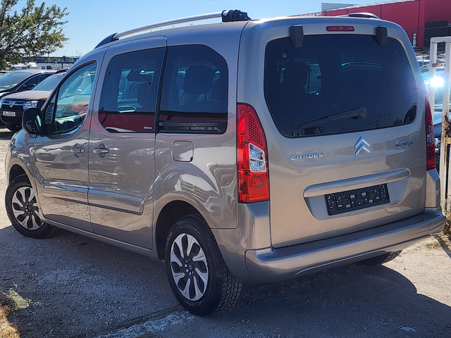 Citroen Berlingo 1.6HDI - автомобили, коли, обяви за нови и употребявани 2