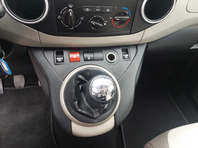 Citroen Berlingo 1, 6HDI 92ps MULTISPACE - автомобили, коли, обяви за нови и употребявани 10