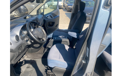 Citroen Berlingo 1.6 hdi multispace - автомобили, коли, обяви за нови и употребявани 8