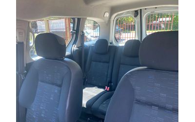 Citroen Berlingo 1.6i 98kc. - автомобили, коли, обяви за нови и употребявани 9