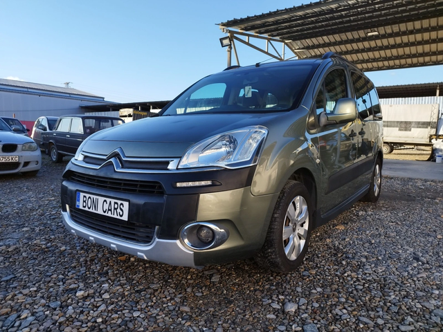 Citroen Berlingo 1.6 HDI-X TR - автомобили, коли, обяви за нови и употребявани 0