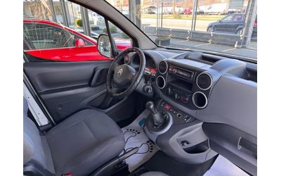 Citroen Berlingo 1.6HDI 75кс * ПЕРФЕКТЕН* - автомобили, коли, обяви за нови и употребявани 10