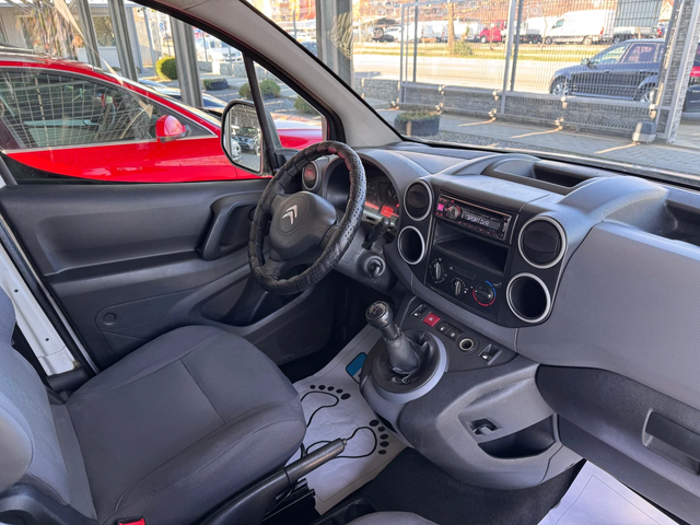 Citroen Berlingo 1.6HDI 75кс * ПЕРФЕКТЕН* - автомобили, коли, обяви за нови и употребявани 10