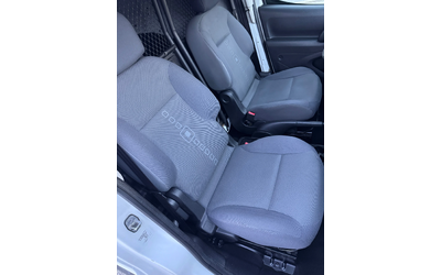 Citroen Berlingo 1.6HDI 75кс * ПЕРФЕКТЕН* - автомобили, коли, обяви за нови и употребявани 8