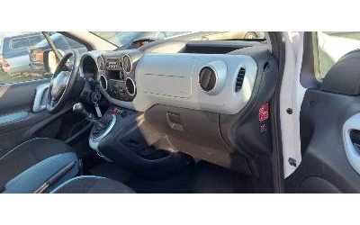 Citroen Berlingo 1.6  HDI клима - автомобили, коли, обяви за нови и употребявани 14