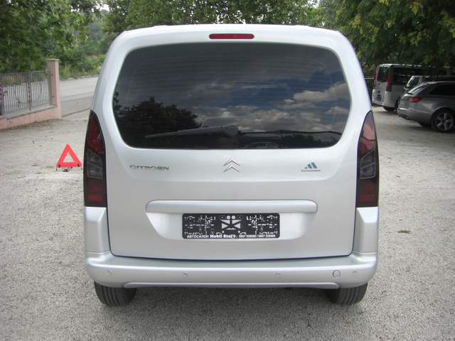Citroen Berlingo 1.6HDI Multispace EURO 5A - автомобили, коли, обяви за нови и употребявани 3