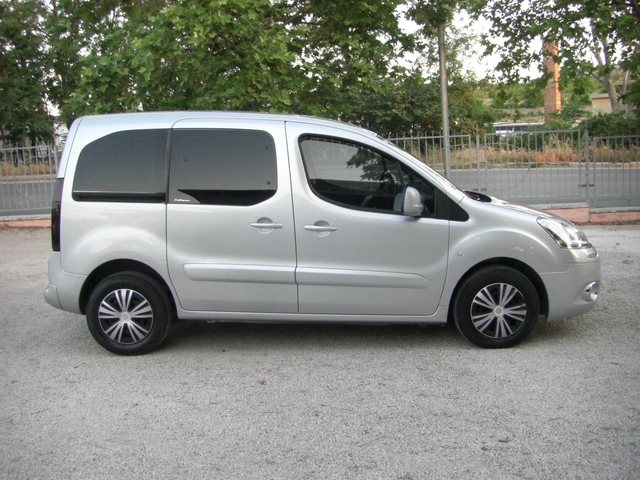 Citroen Berlingo 1.6HDI Multispace EURO 5A - автомобили, коли, обяви за нови и употребявани 5