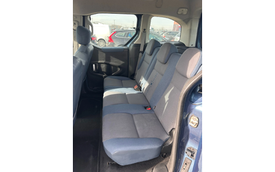 Citroen Berlingo 1.6HDI 4+ 1 EURO 5 - автомобили, коли, обяви за нови и употребявани 9