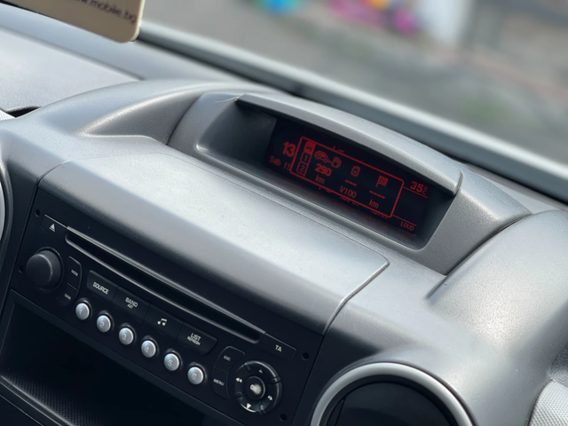 Citroen Berlingo 1.6HDi - автомобили, коли, обяви за нови и употребявани 13