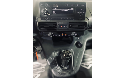 Citroen Berlingo 1.6HDI 75hp - автомобили, коли, обяви за нови и употребявани 9