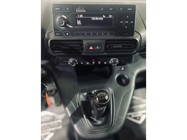 Citroen Berlingo 1.6HDI 75hp - автомобили, коли, обяви за нови и употребявани 9