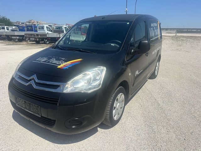 Citroen Berlingo - автомобили, коли, обяви за нови и употребявани 0
