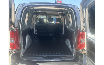 Citroen Berlingo - автомобили, коли, обяви за нови и употребявани 6