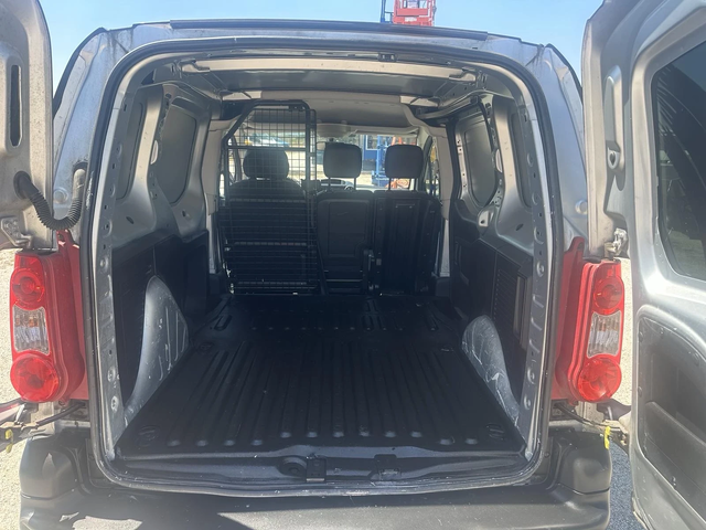 Citroen Berlingo - автомобили, коли, обяви за нови и употребявани 6