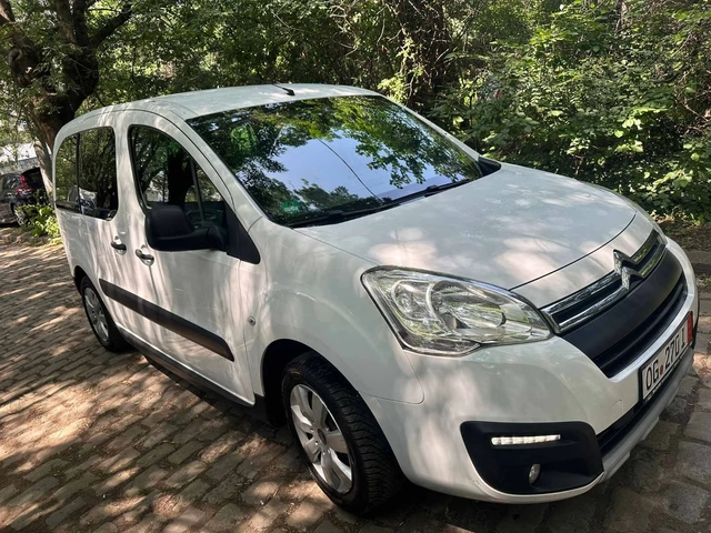Citroen Berlingo CDi - автомобили, коли, обяви за нови и употребявани 2