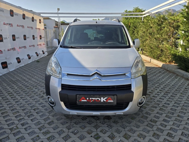 Citroen Berlingo 1.6i-120кс= КЛИМАТИК= XTR= EURO 5A - автомобили, коли, обяви за нови и употребявани 0