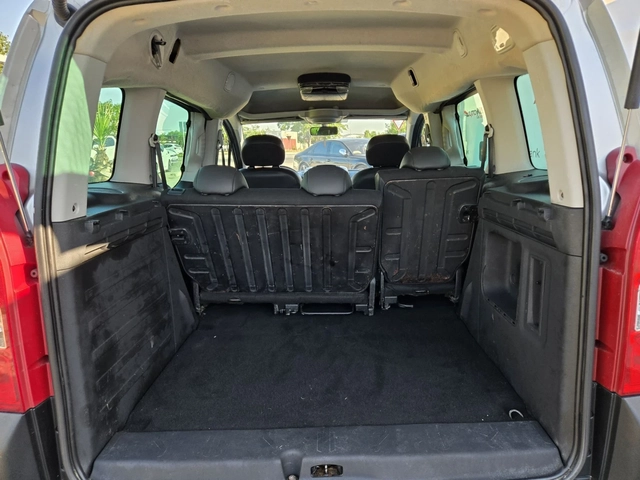 Citroen Berlingo 1.6i-120кс= КЛИМАТИК= XTR= EURO 5A - автомобили, коли, обяви за нови и употребявани 9