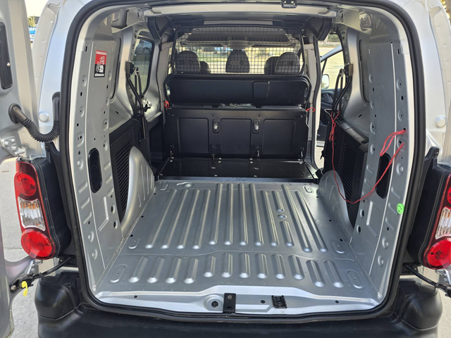 Citroen Berlingo МАКСИ БАЗА - автомобили, коли, обяви за нови и употребявани 13