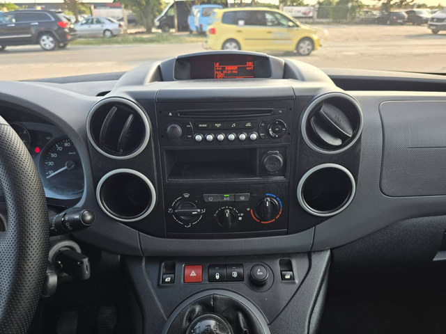 Citroen Berlingo МАКСИ БАЗА - автомобили, коли, обяви за нови и употребявани 9