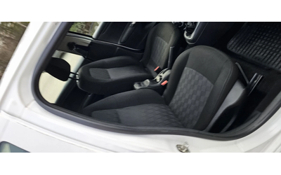 Citroen C-Elysee 1.6i Заводска Газ -10.2016г - автомобили, коли, обяви за нови и употребявани 9