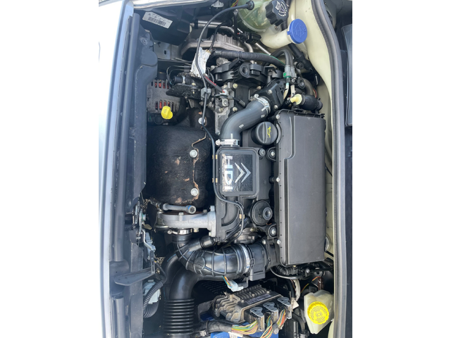 Citroen C2 1.4HDI-70-KLIMA-ITALIA - автомобили, коли, обяви за нови и употребявани 11