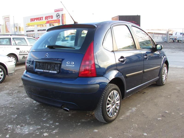 Citroen C3 1.1i EURO4 - автомобили, коли, обяви за нови и употребявани 4