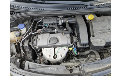 Citroen C3 1.1i-60кс= 137.000км= 4ЦИЛИНДЪРА= АВТОПИЛОТ - автомобили, коли, обяви за нови и употребявани 16