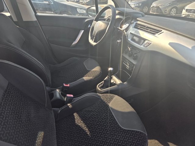 Citroen C3 Фабрична газ* клима* - автомобили, коли, обяви за нови и употребявани 12