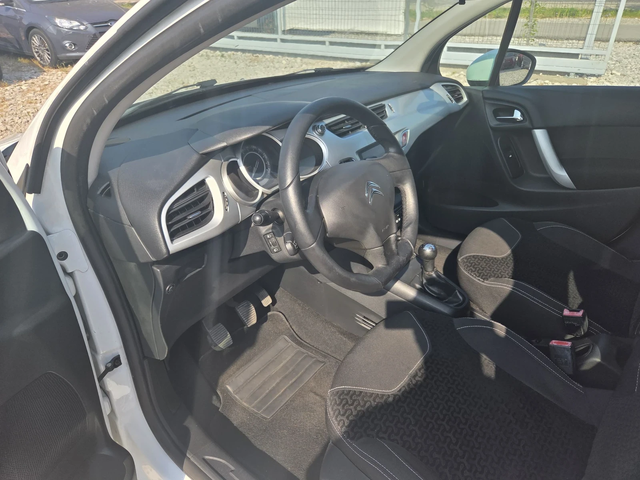Citroen C3 Фабрична газ* клима* - автомобили, коли, обяви за нови и употребявани 8