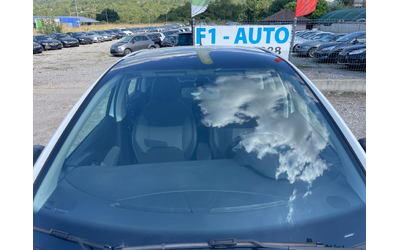 Citroen C3 1.1i-GAS-PANORAMA-ITALIA - автомобили, коли, обяви за нови и употребявани 11