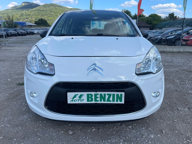 Citroen C3 1.1i-GAS-PANORAMA-ITALIA - автомобили, коли, обяви за нови и употребявани 1