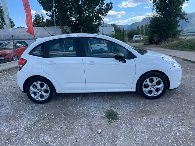 Citroen C3 1.1i-GAS-PANORAMA-ITALIA - автомобили, коли, обяви за нови и употребявани 3