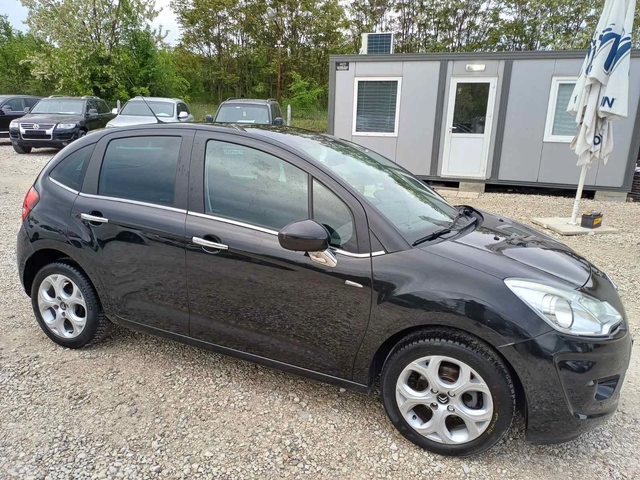 Citroen C3 1.4i 95k.c* PANORAMA* UNIKAT* - автомобили, коли, обяви за нови и употребявани 13