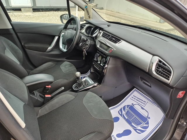 Citroen C3 1.4i 95k.c* PANORAMA* UNIKAT* - автомобили, коли, обяви за нови и употребявани 15