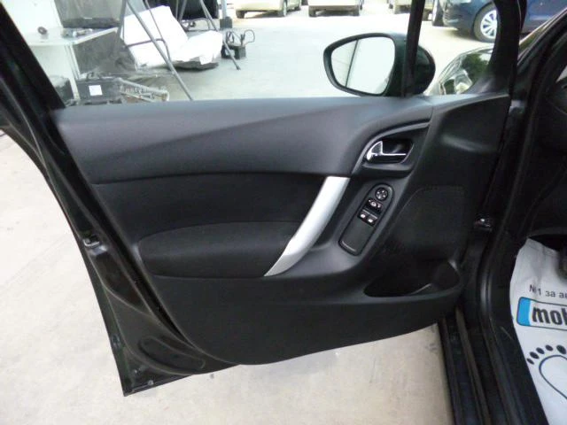 Citroen C3 1.2i * 36000km* UNIKAT* - автомобили, коли, обяви за нови и употребявани 5